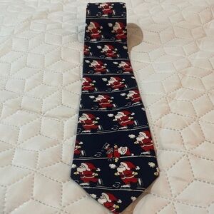 Hasting & Smith 100% Silk Ice Skating Santa Christmas Tie Made In The USA